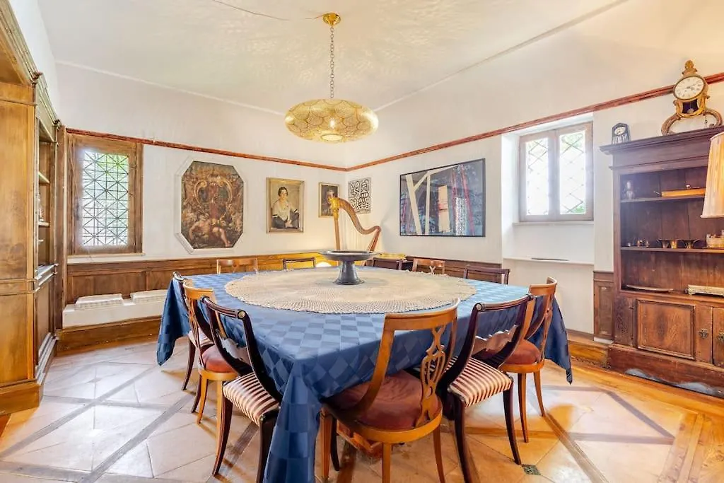 Riad Riari Rome Villa